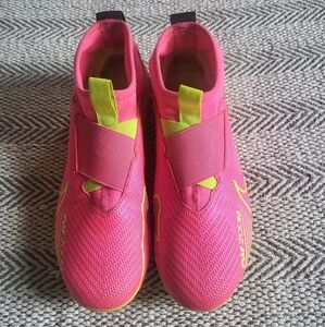 Nike Pink Mercurial Air Zoom Soccer Cleats
